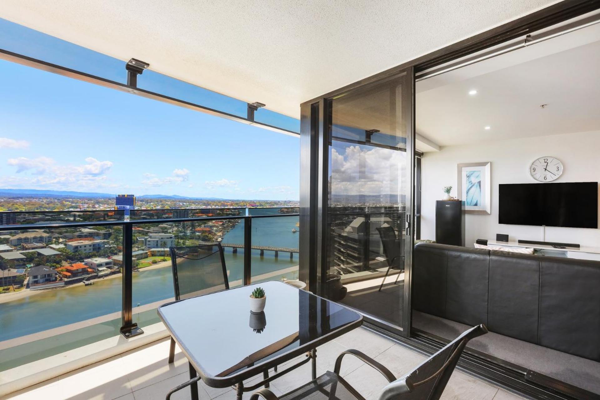 Circle On Cavill 2, 3, 4 & 5 Bedroom Skyhomes & Sub Penthouses By Gold Coast Holidays Екстер'єр фото