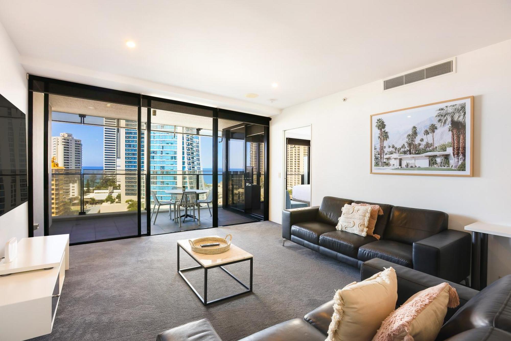 Circle On Cavill 2, 3, 4 & 5 Bedroom Skyhomes & Sub Penthouses By Gold Coast Holidays Екстер'єр фото