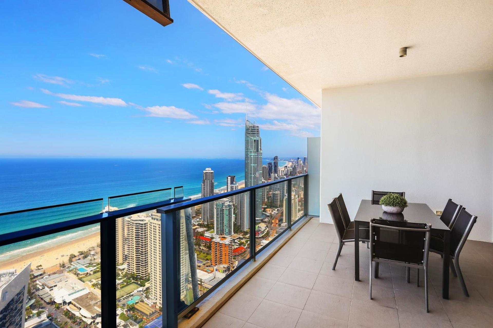 Circle On Cavill 2, 3, 4 & 5 Bedroom Skyhomes & Sub Penthouses By Gold Coast Holidays Екстер'єр фото