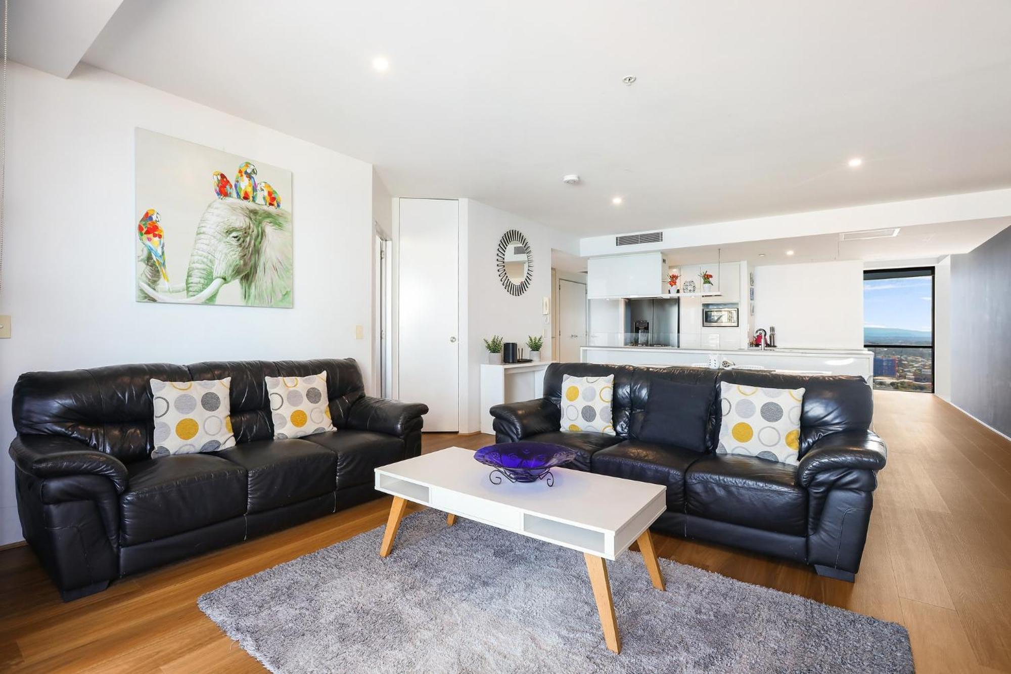Circle On Cavill 2, 3, 4 & 5 Bedroom Skyhomes & Sub Penthouses By Gold Coast Holidays Екстер'єр фото