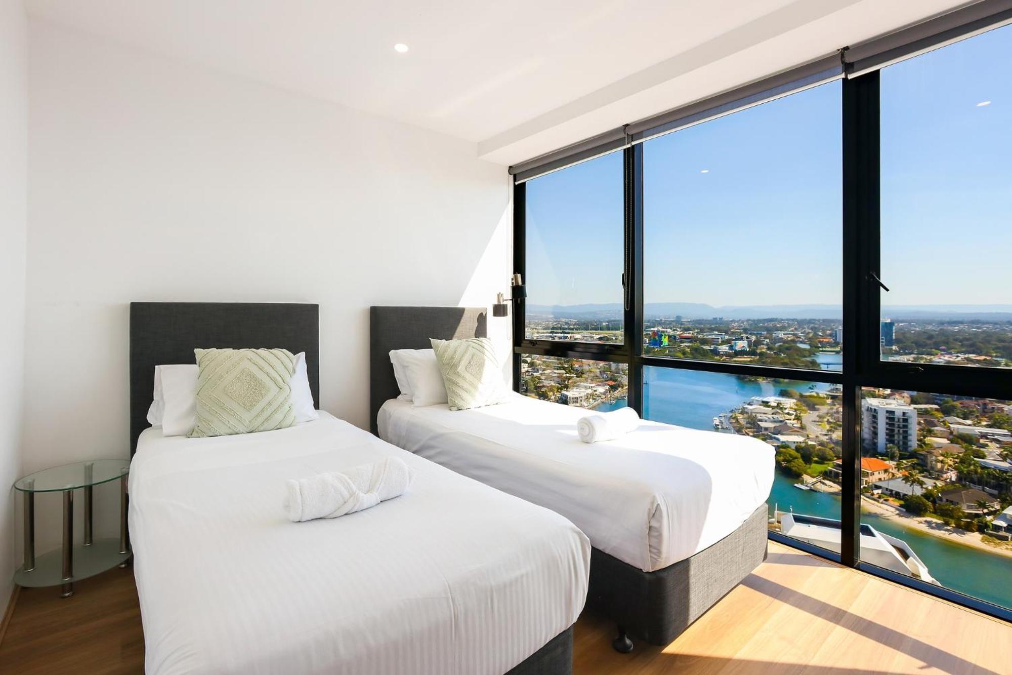 Circle On Cavill 2, 3, 4 & 5 Bedroom Skyhomes & Sub Penthouses By Gold Coast Holidays Екстер'єр фото